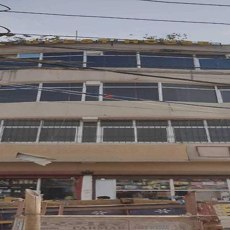 Hotel O Rr Guest House ปัฏนา ภายนอก รูปภาพ
